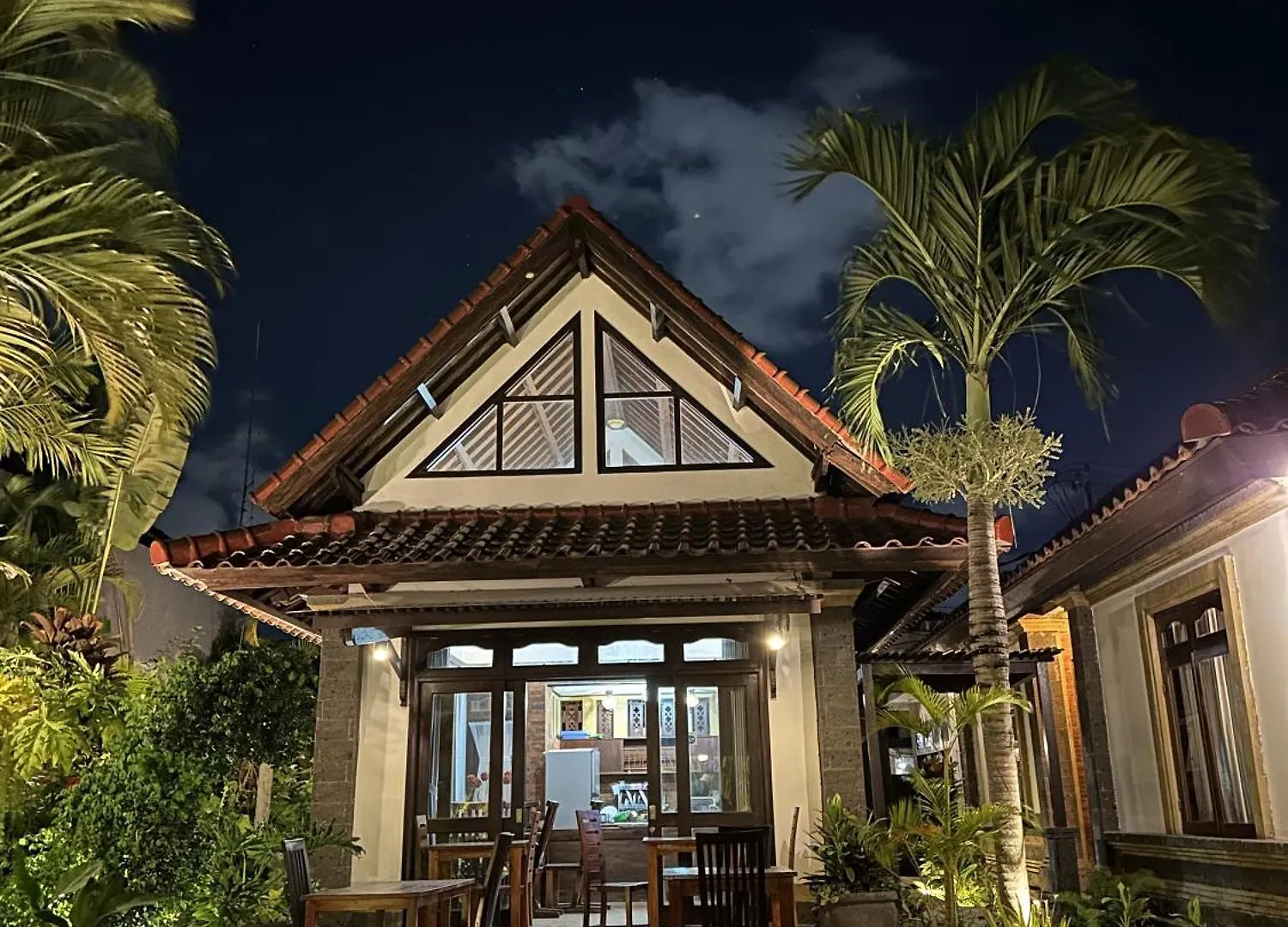 Bali Stuti Jimbaran Inn 3*,